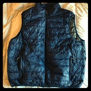 Hawke & Co Down Vest, Packable
